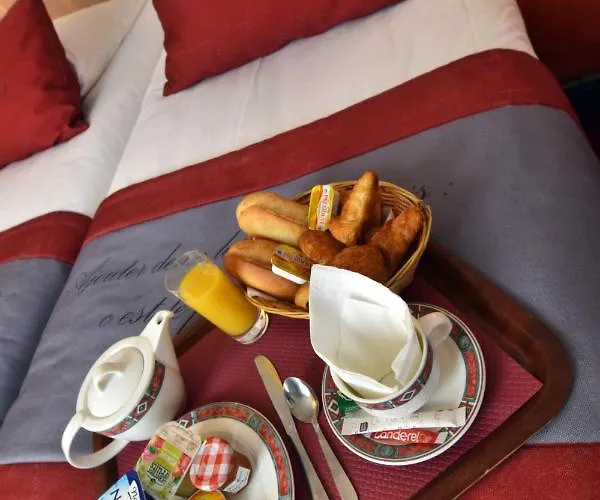 Saphir Grenelle 3*