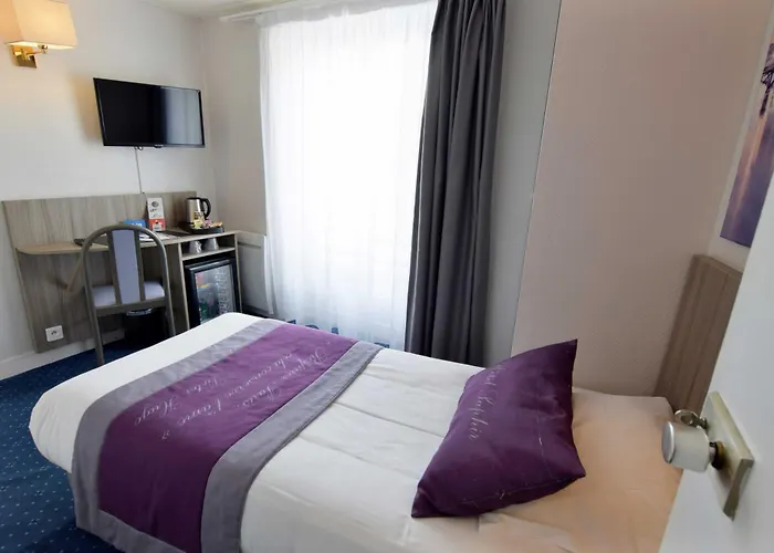 Saphir Grenelle 3*