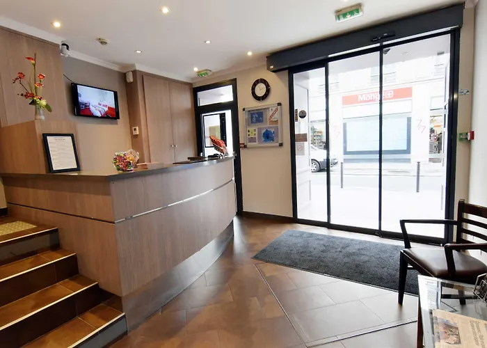 Saphir Grenelle 3*