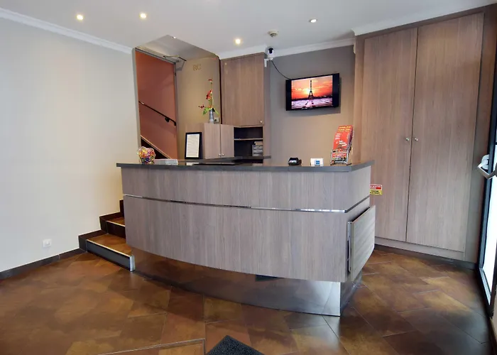 Saphir Grenelle 3*