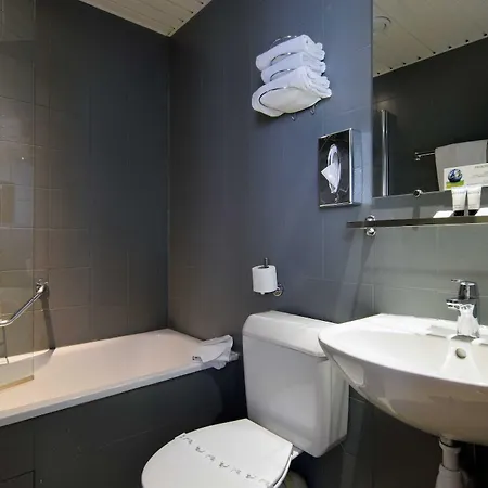 Saphir Grenelle Париж