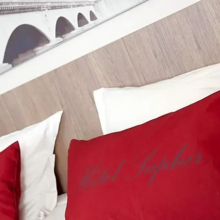 Saphir Grenelle 3*