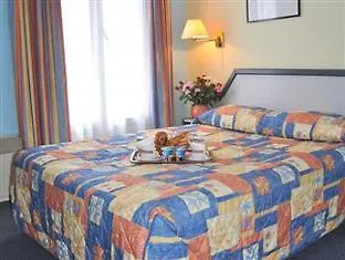 Saphir Grenelle Париж