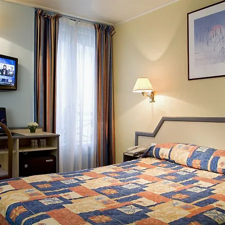 Отель Saphir Grenelle