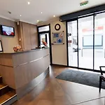 Saphir Grenelle 3*