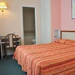 Otel Saphir Grenelle 3*