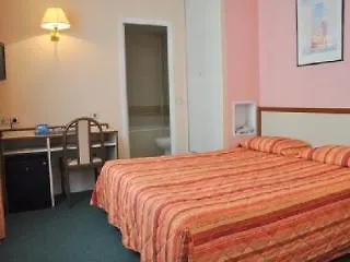 Отель Saphir Grenelle 3*