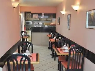 Saphir Grenelle Отель