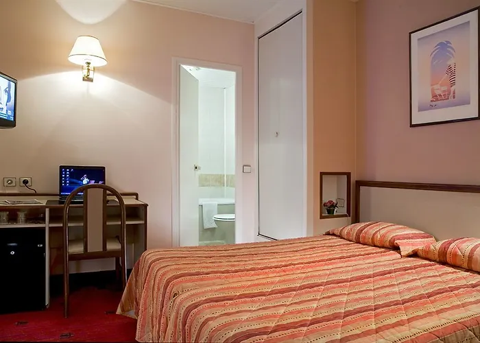 Saphir Grenelle Париж